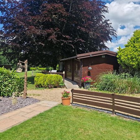Cypress Log Cabins Accommodation Godshill  Esterno foto